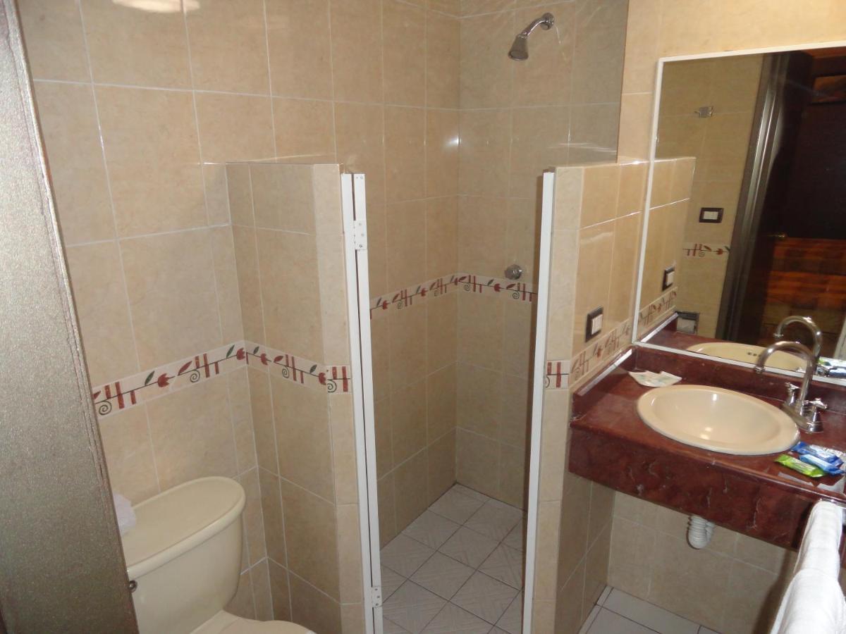 Hotel Plaza Crystal Халапа Экстерьер фото