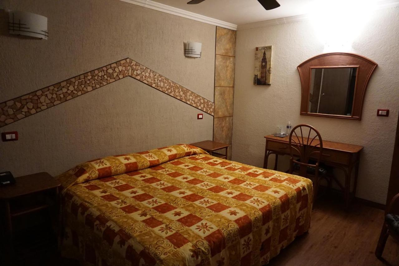 Hotel Plaza Crystal Халапа Экстерьер фото